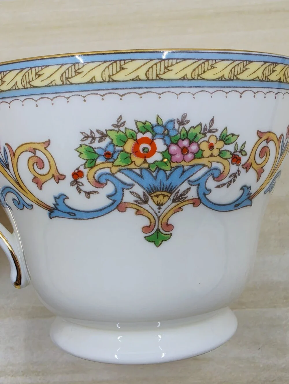Aynsley Henley Pattern Teacup Blue Backstamp Made In England Bone China